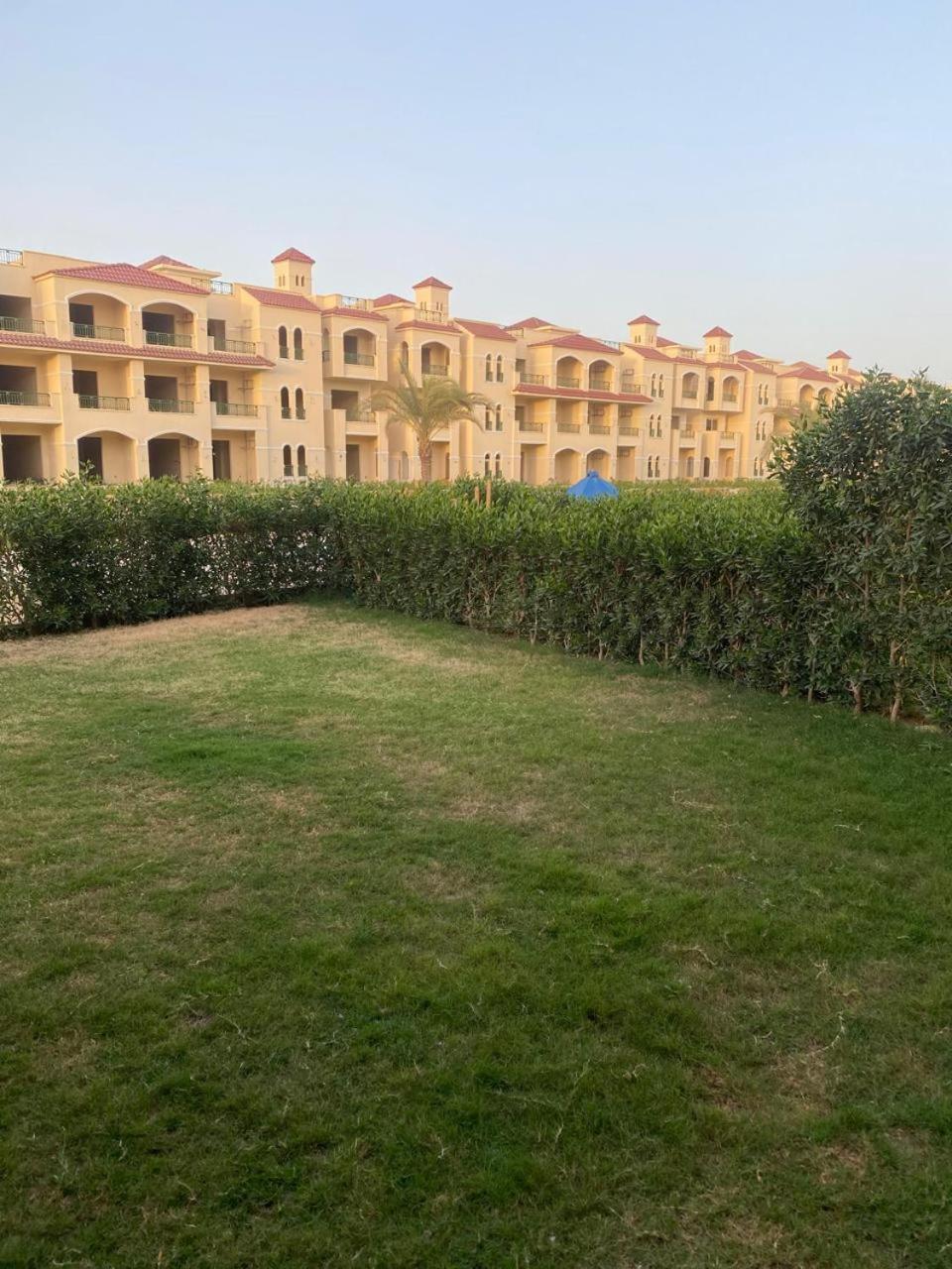 מלון עיין סוחנה Laserina Palm Beach For Families Only Ground Floor With Big Garden Please Note That There Is Entrance Extra Fees 250 Le Per Adult מראה חיצוני תמונה